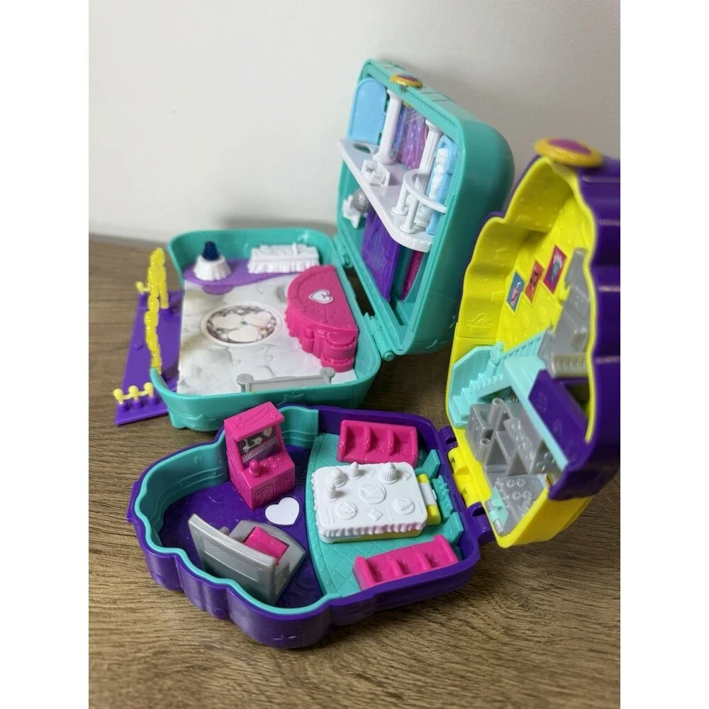 Polly Pocket Sweet Treat Cupcake Cafe Compact & Hidden Places Dance Party Case